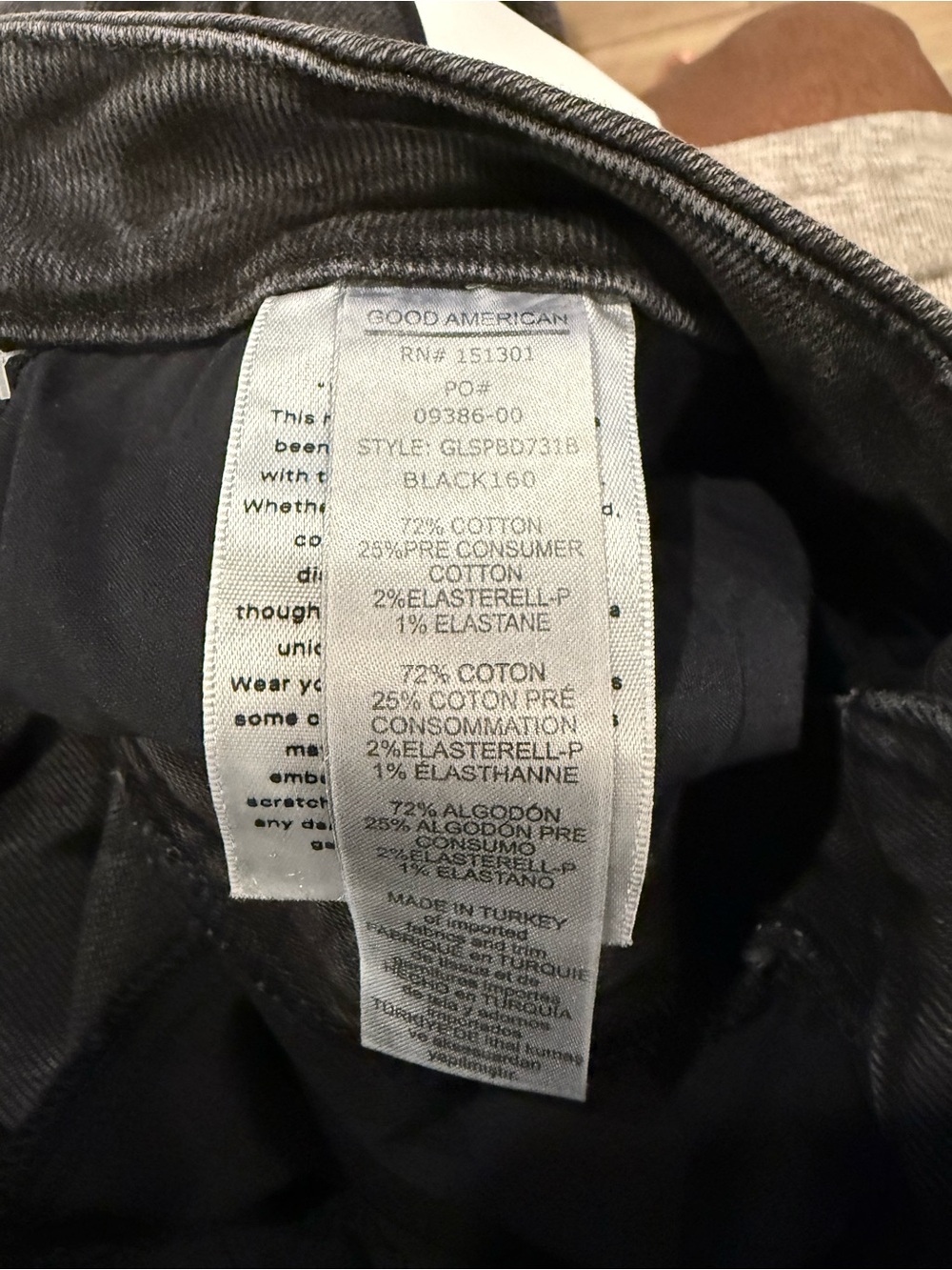 Good American Black Skinny Jeans - Picture 10 of 10